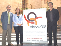 Mayoress Pilar Snchez of Jerez, accompanied by the Economic Development director, Francisco Lebrero, and   Vinoble's commissioner, Carlos Delgado