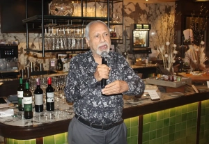 Rendezvous at Captain’s Cellar Wine Bar at Taj Mahal Hotel