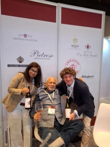 Lovely Italian Wines at Wine Sutra Stand