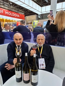 Tasting Georgian wines from Winery Khareba in Hall 3 Georgia 'Europe'. @Vladimer