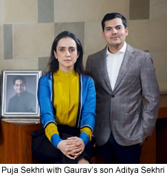 Puja Sekhri with Gaurav Sekhri (l), Kapil Sekhri (frame) and Aditya Sekhri